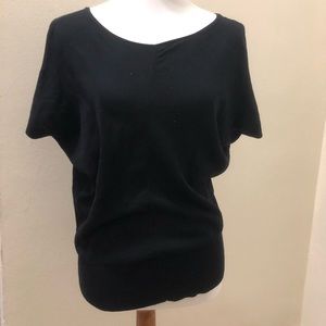 Black v neck flowing sweater top